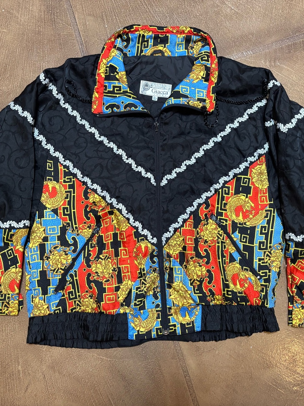 Giacca 90s Black Bomber Jacket with baroque Versace-inspired print Women’s Large
